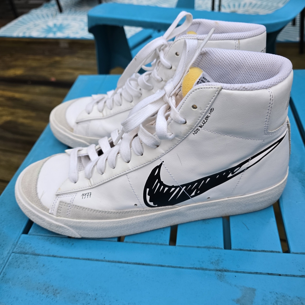 Nike Blazer Mid 77 White High-Top Sneakers